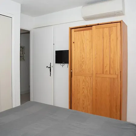 Bel T2 Pour 4 Personnes Avec Terrasse, Parking Et Climatisation - Fr-1-803-47 *