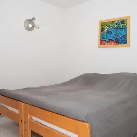 Bel T2 Pour 4 Personnes Avec Terrasse, Parking Et Climatisation - Fr-1-803-47 Apartment