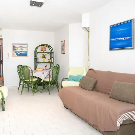 Bel T2 Pour 4 Personnes Avec Terrasse, Parking Et Climatisation - Fr-1-803-47 Apartment *